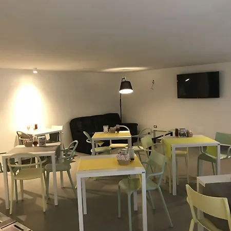 Hotel Del Pino Cercola
