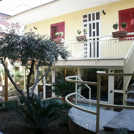 Hotel Del Pino 3*