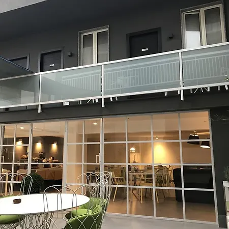 Del Pino Hotel